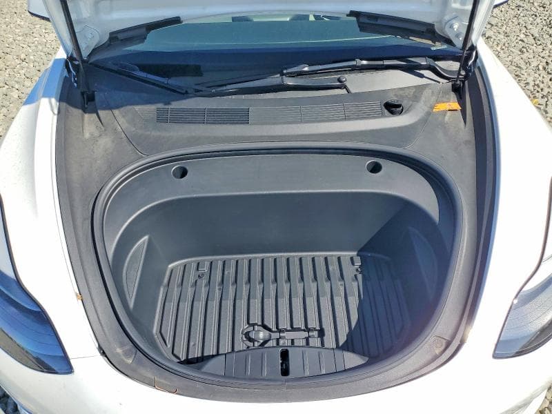 2022 TESLA MODEL 3 11