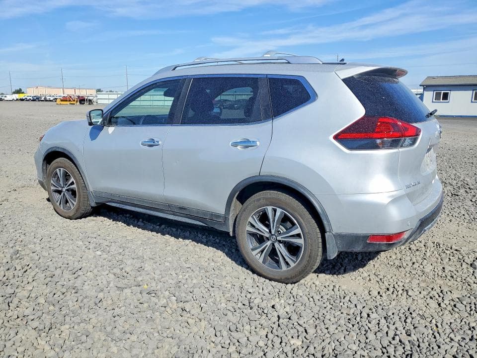2020 NISSAN ROGUE SV 2