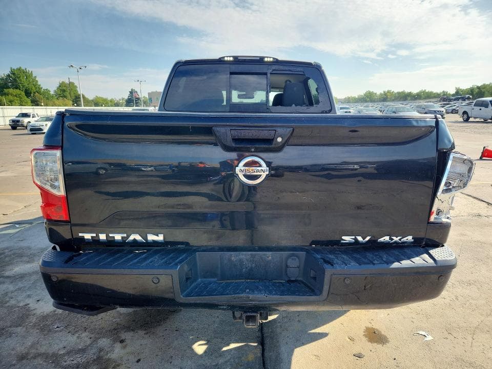 2019 NISSAN TITAN SV 6