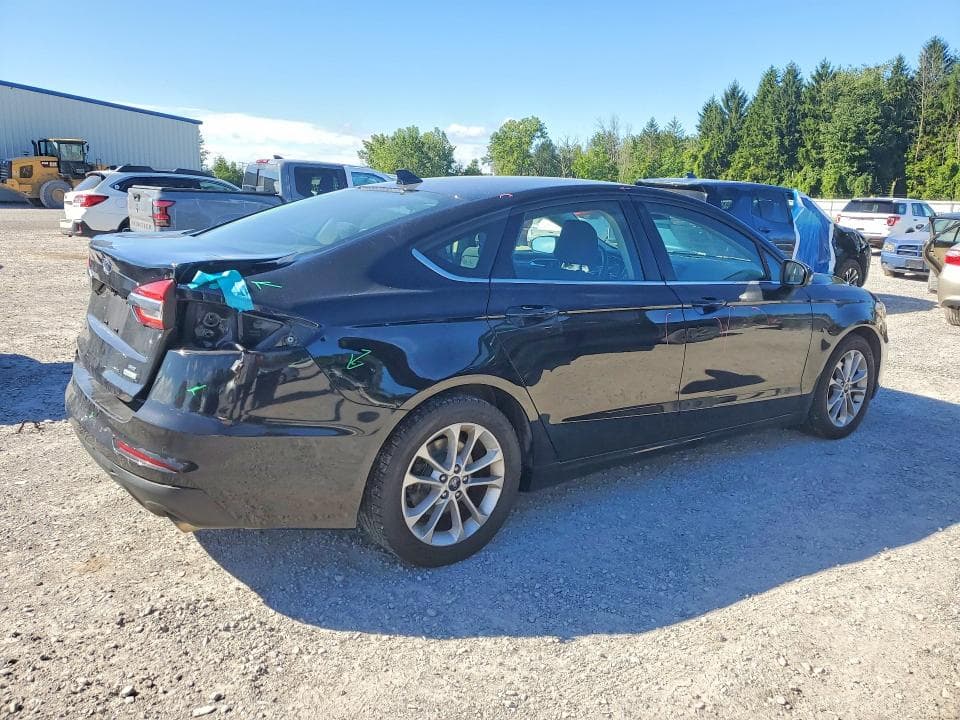 2020 FORD FUSION SE 3