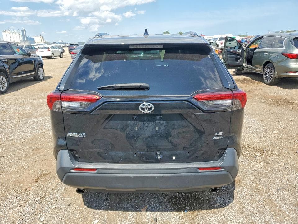 2019 TOYOTA RAV4 LE 6