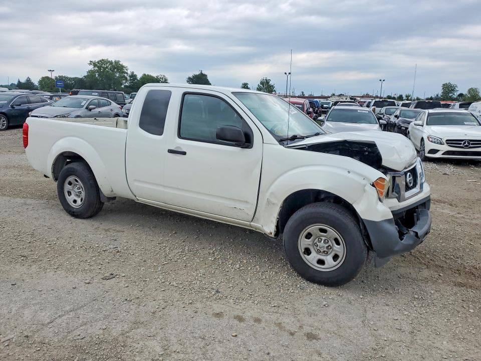 2019 NISSAN FRONTIER S 4