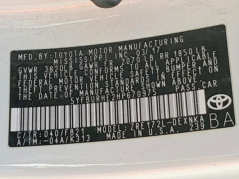 2017 TOYOTA COROLLA LE 13