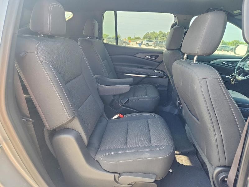 2025 CHEVROLET TRAVERSE LT 11
