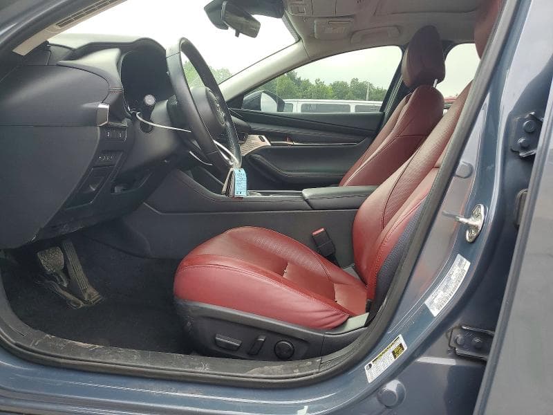2023 MAZDA 3 PREFERRED 7
