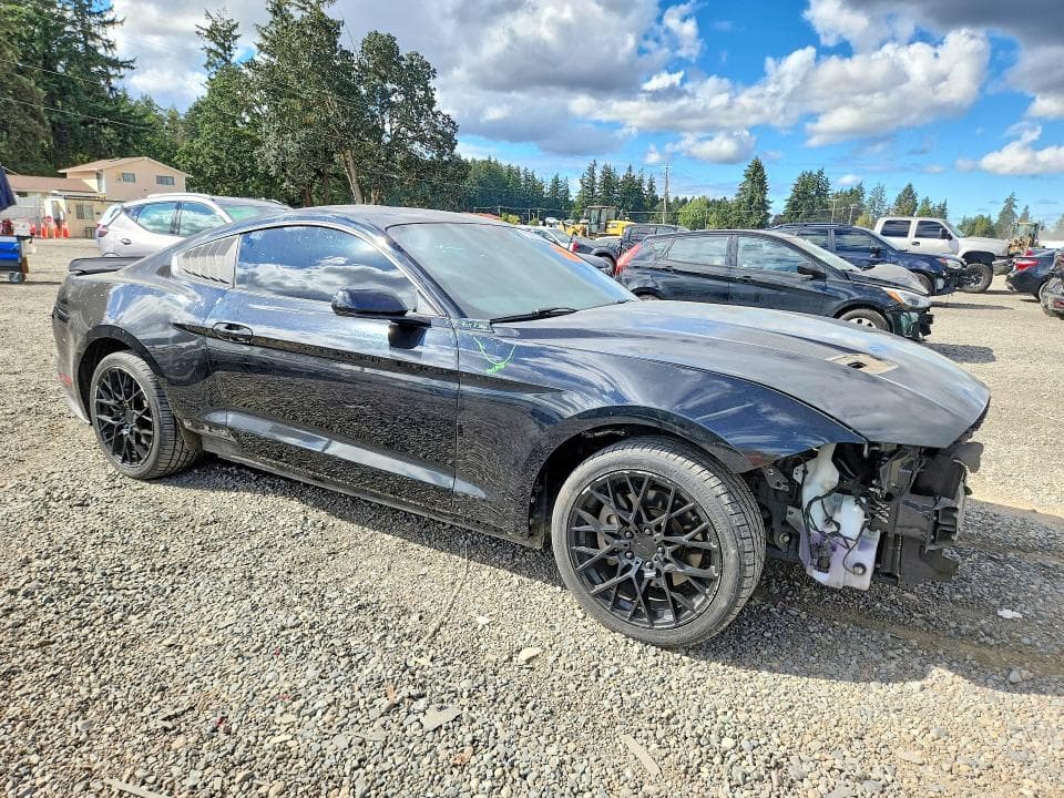 2019 FORD MUSTANG 4