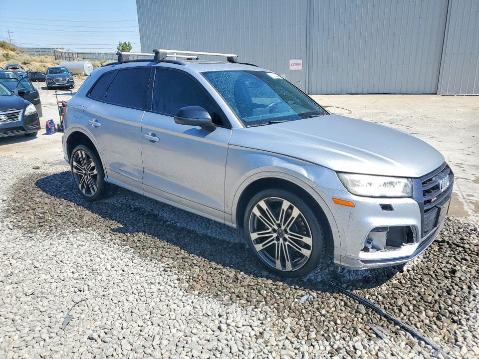 2020 AUDI SQ5 PREMIUM PLUS 4
