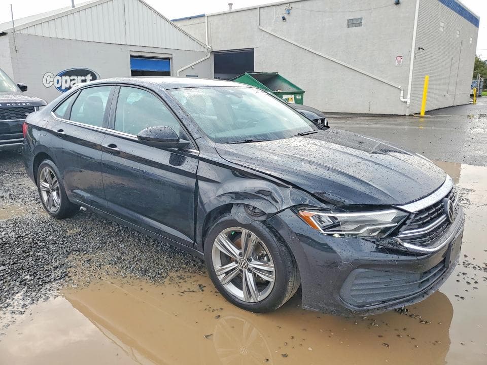 2022 VOLKSWAGEN JETTA SE 4