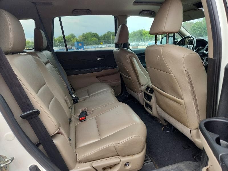 2017 HONDA PILOT EXL 11