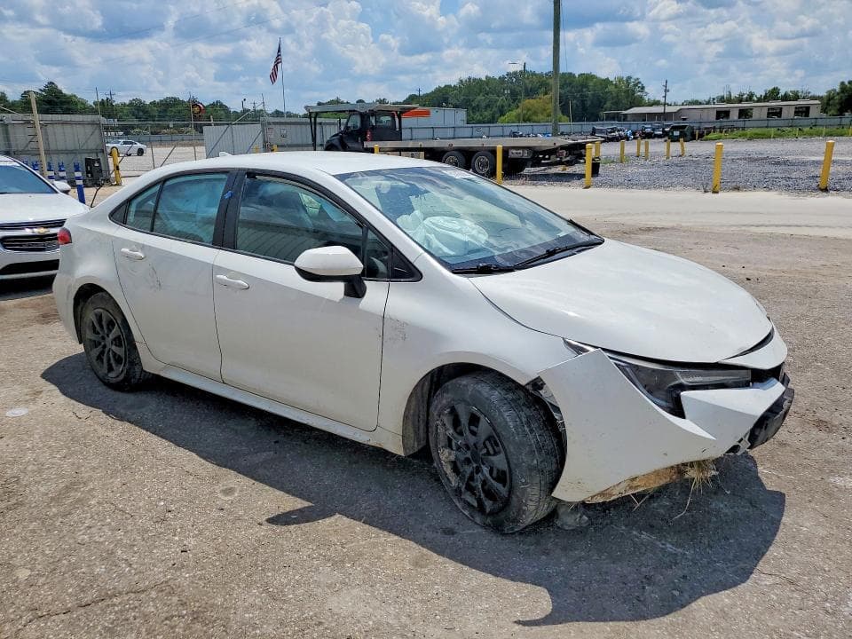 2021 TOYOTA COROLLA LE 4