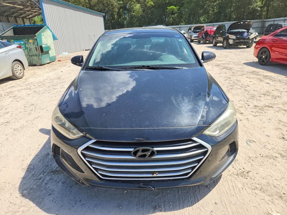 2017 HYUNDAI ELANTRA SE 5