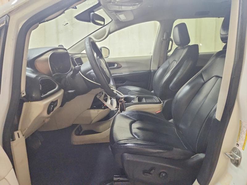 2021 CHRYSLER VOYAGER LXI 7