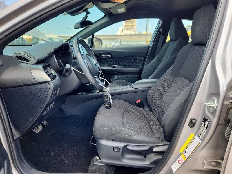 2018 TOYOTA C-HR XLE PREMIUM 7