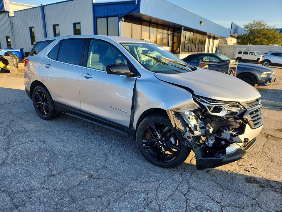 2021 CHEVROLET EQUINOX LT 4