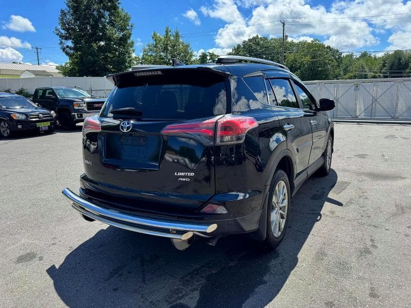 2018 TOYOTA RAV4 LIMITED 3