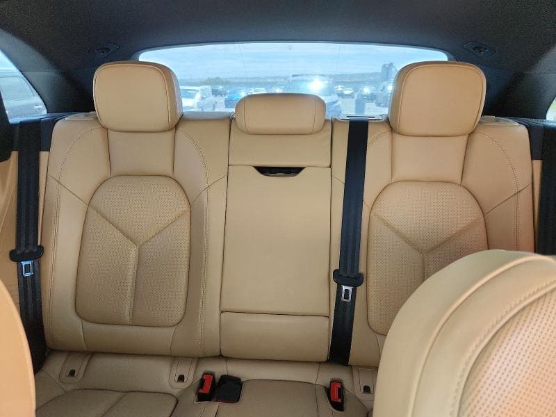 2018 PORSCHE MACAN S 10