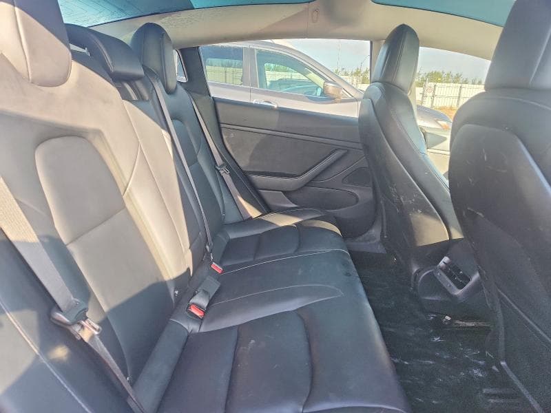 2018 TESLA MODEL 3 10