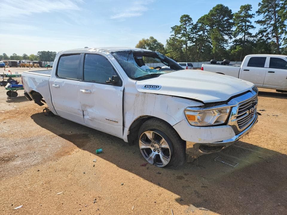 2024 RAM 1500 LARAMIE 4