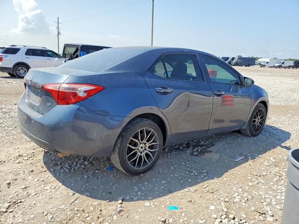 2017 TOYOTA COROLLA LE 3