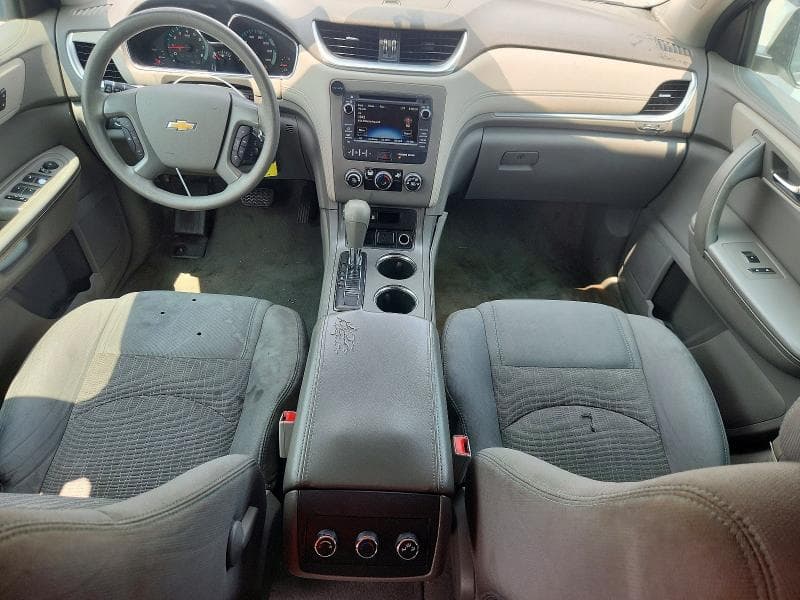 2017 CHEVROLET TRAVERSE LS 8