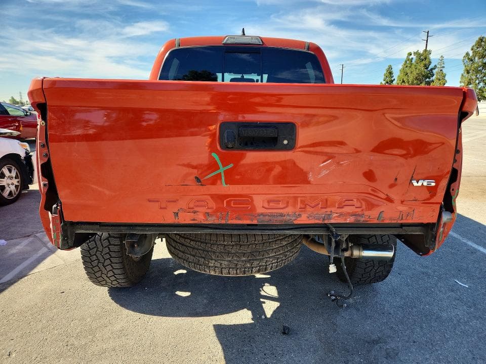 2017 TOYOTA TACOMA TRD SPORT 6