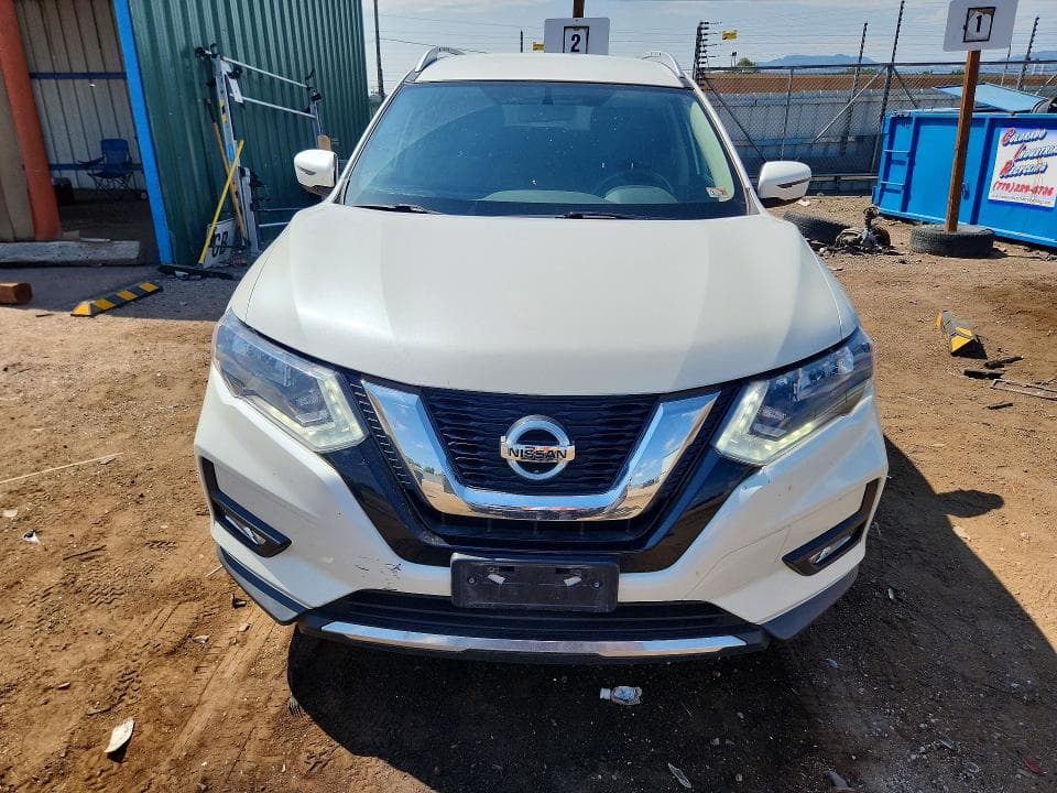 2017 NISSAN ROGUE SV 5