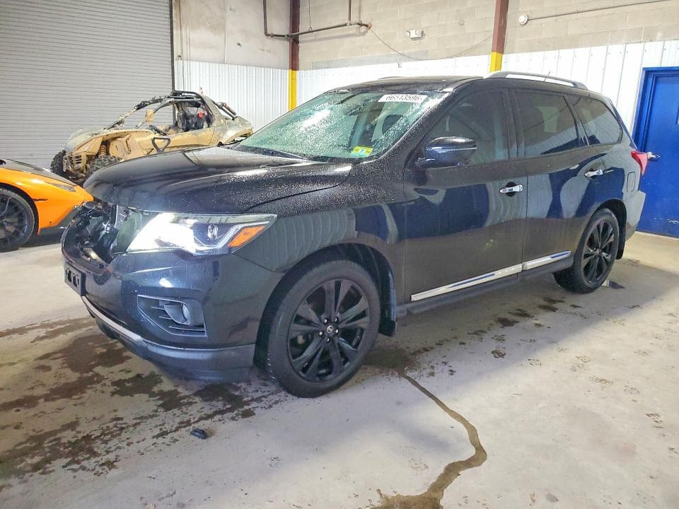 2017 NISSAN PATHFINDER PLATINUM - 1