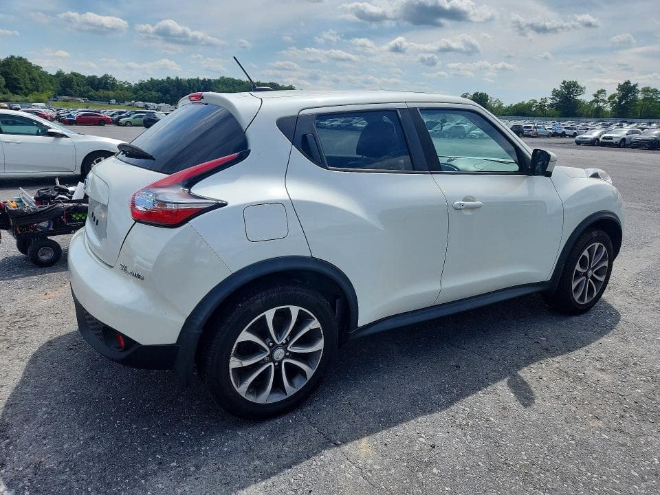 2017 NISSAN JUKE SL 3