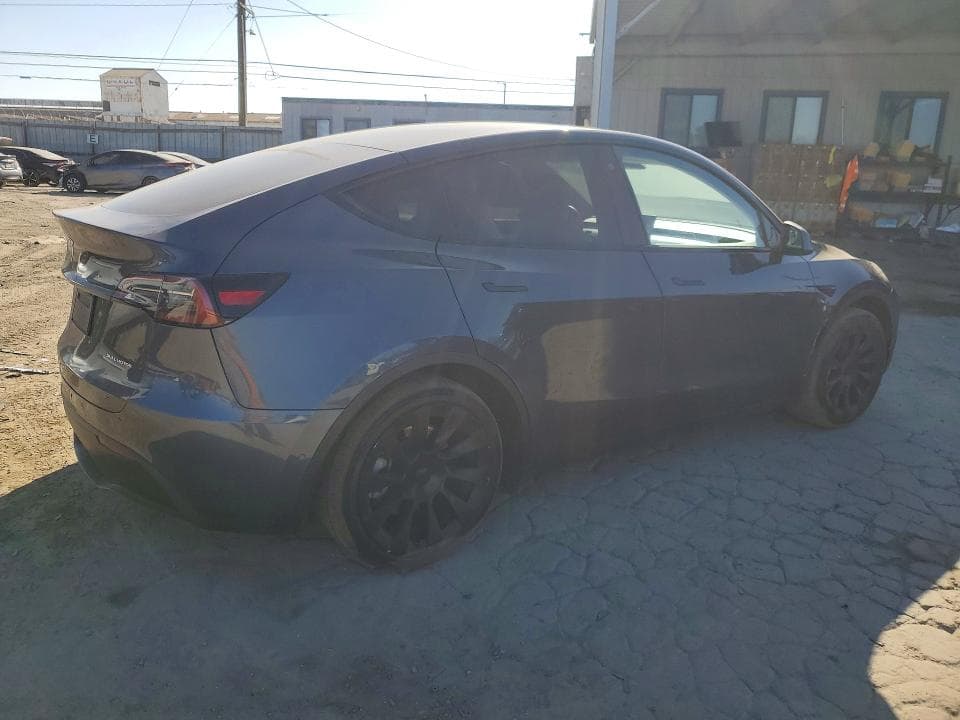2022 TESLA MODEL Y 3
