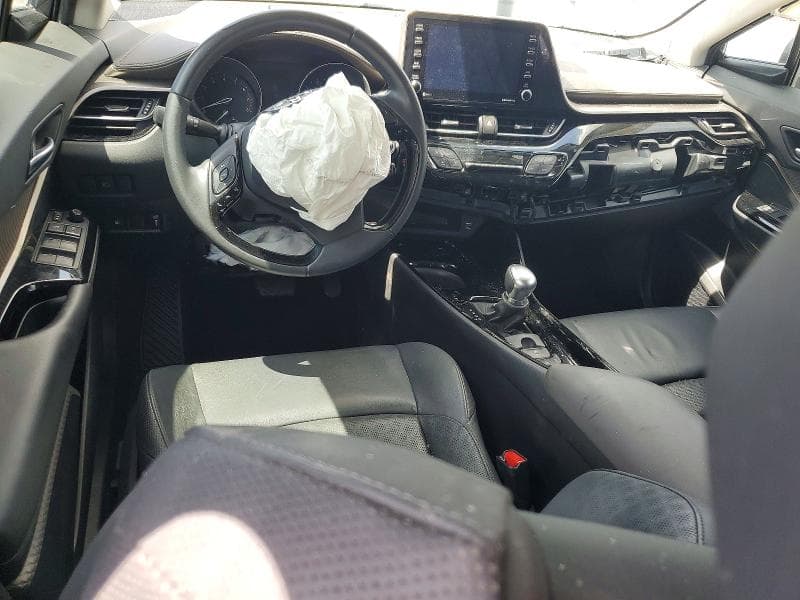 2020 TOYOTA C-HR LIMITED 8