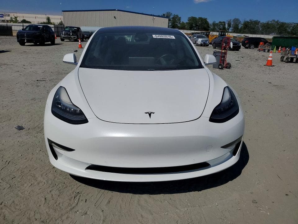 2018 TESLA MODEL 3 5