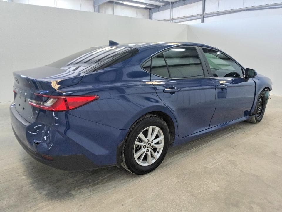 2025 TOYOTA CAMRY LE 3