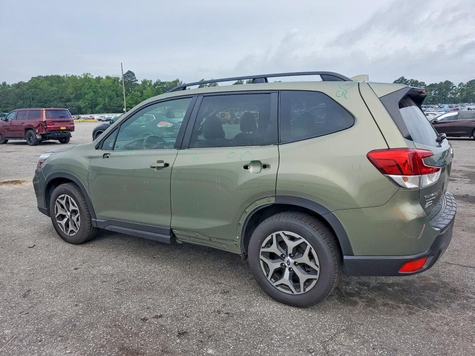 2020 SUBARU FORESTER PREMIUM 2