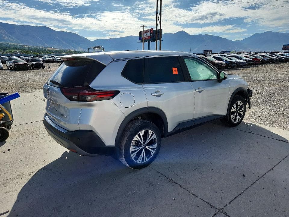 2023 NISSAN ROGUE SV 3