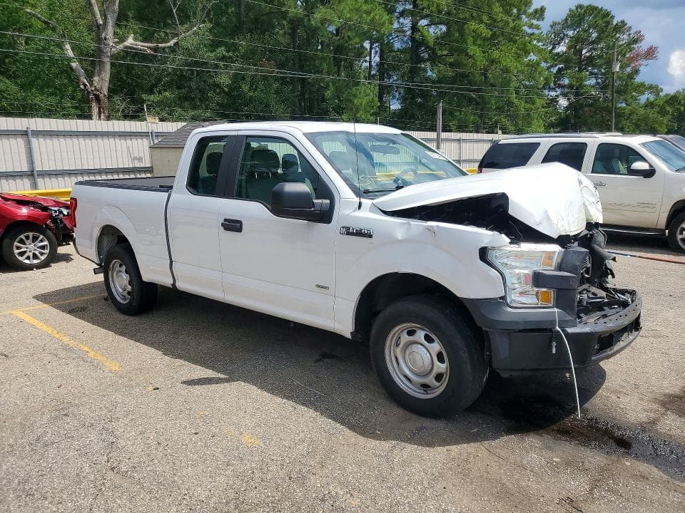 2017 FORD F150 SUPER CAB 4