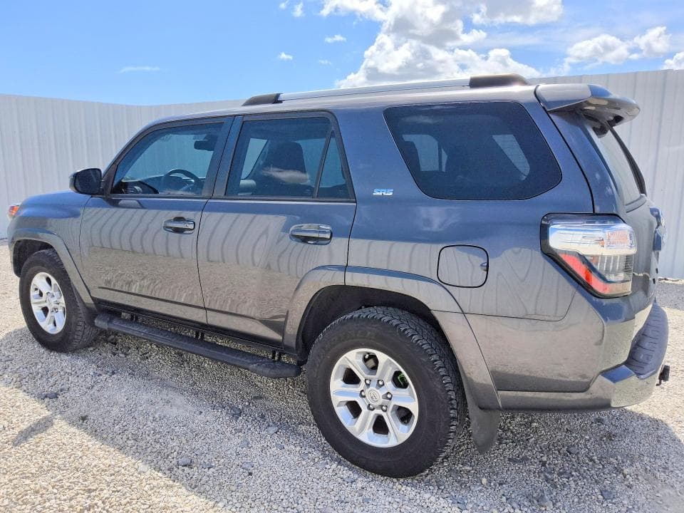 2023 TOYOTA 4RUNNER SR5 2