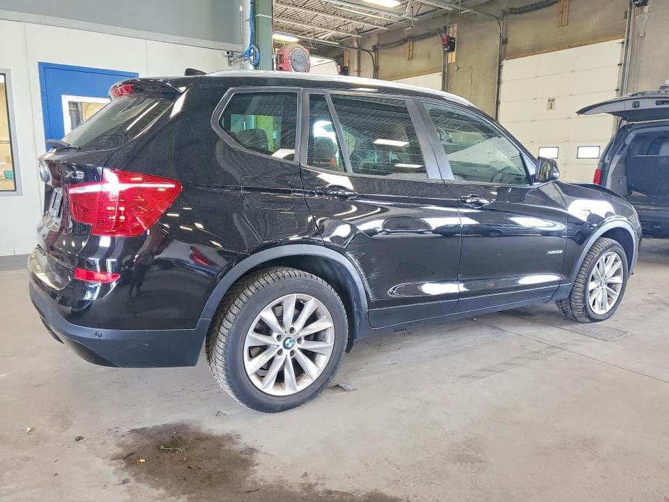 2017 BMW X3 XDRIVE28I 3
