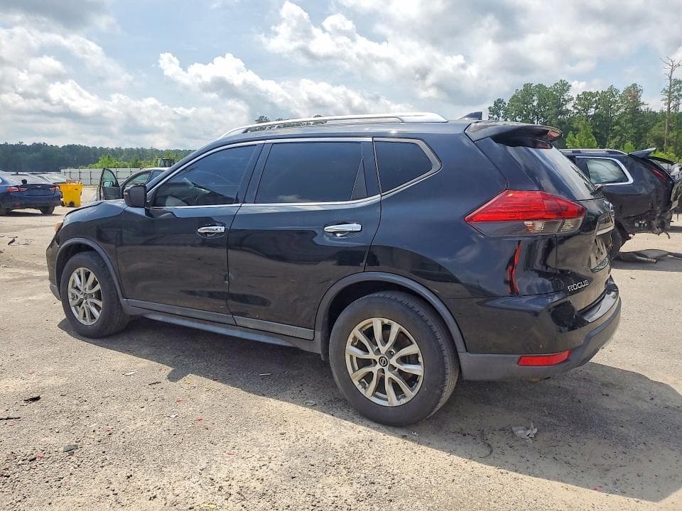 2017 NISSAN ROGUE SV 2