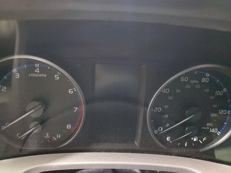 2018 TOYOTA RAV4 XLE 9