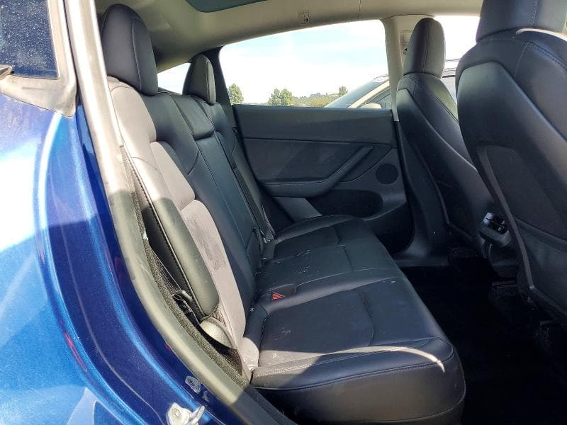 2023 TESLA MODEL Y 10