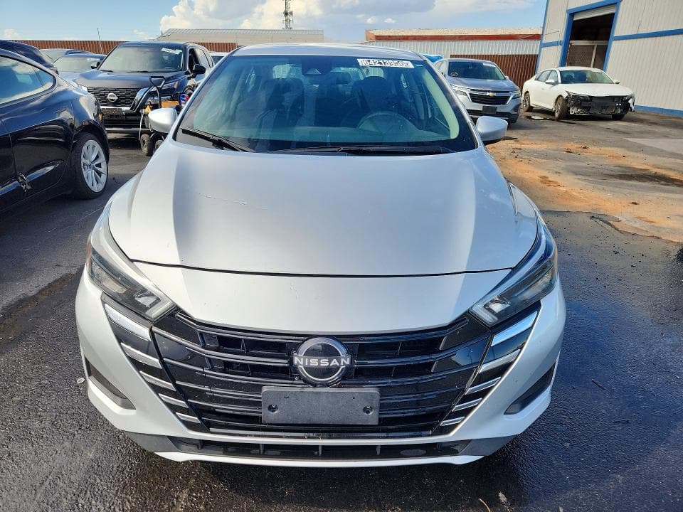 2025 NISSAN VERSA SV 5