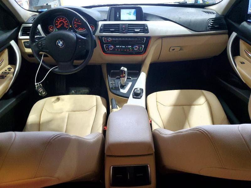 2018 BMW 320 XI 8