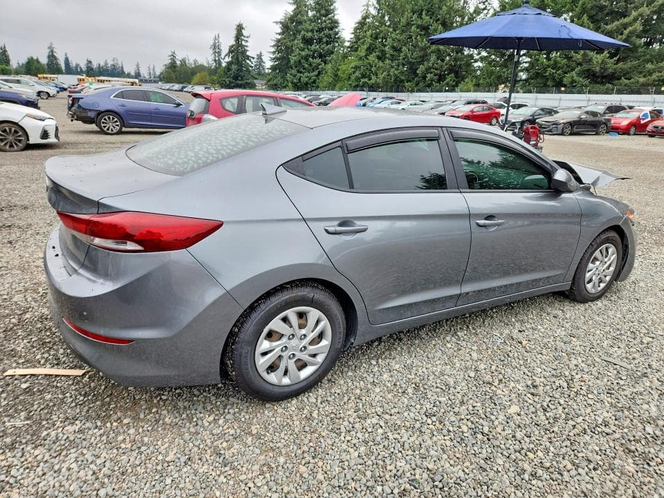 2017 HYUNDAI ELANTRA SE 3