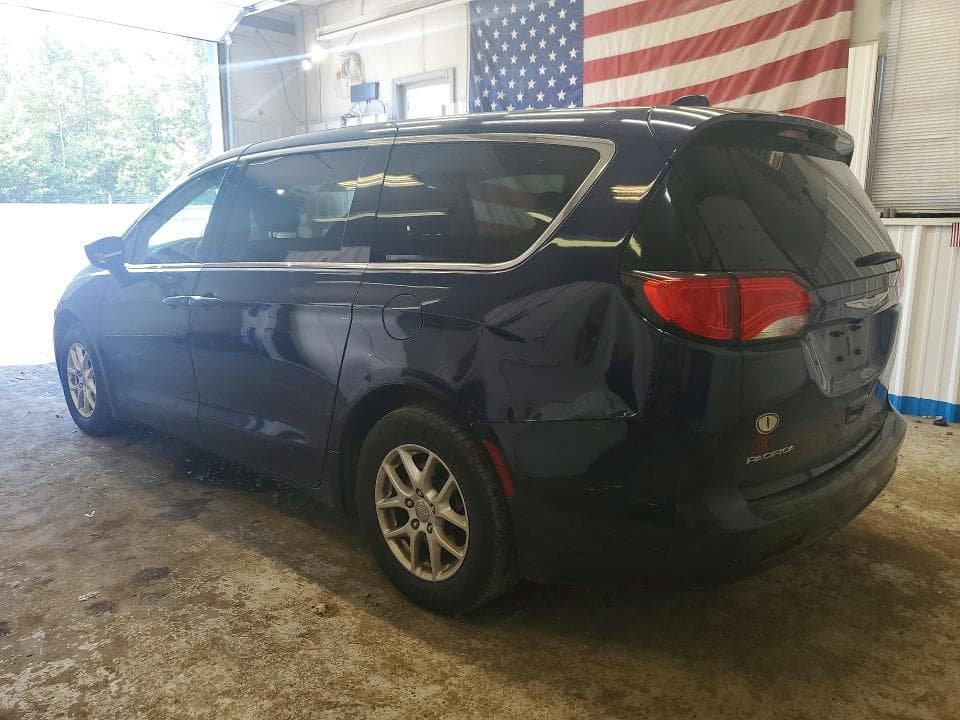2017 CHRYSLER PACIFICA 2