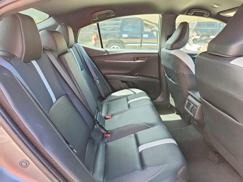 2025 TOYOTA CAMRY SE 10
