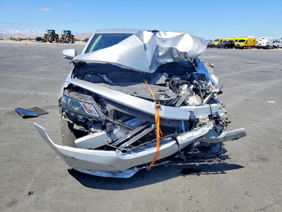 2019 CHEVROLET IMPALA LT 5
