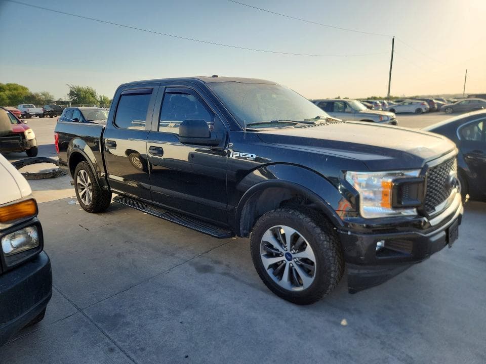 2019 FORD F150 SUPERCREW 4