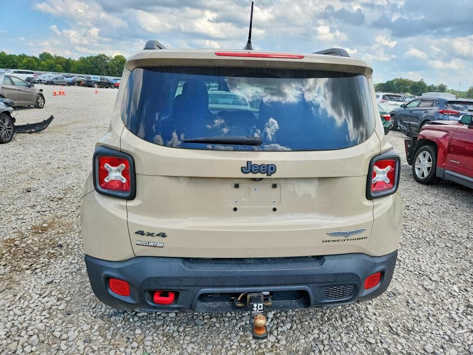 2017 JEEP RENEGADE TRAILHAWK 6