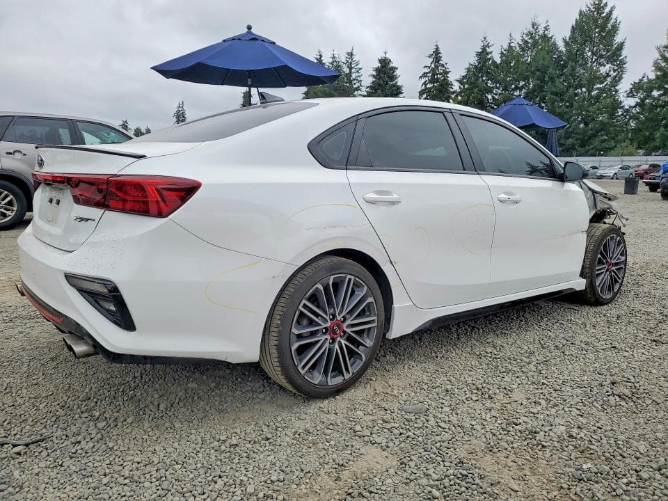 2021 KIA FORTE GT 3