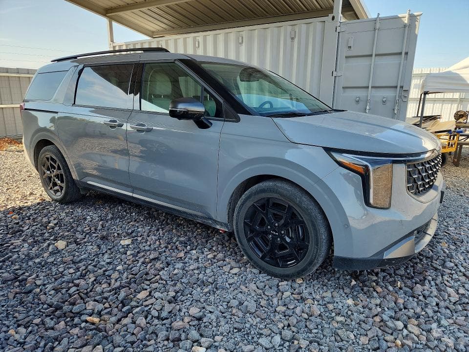 2025 KIA CARNIVAL SX PRESTIGE 4